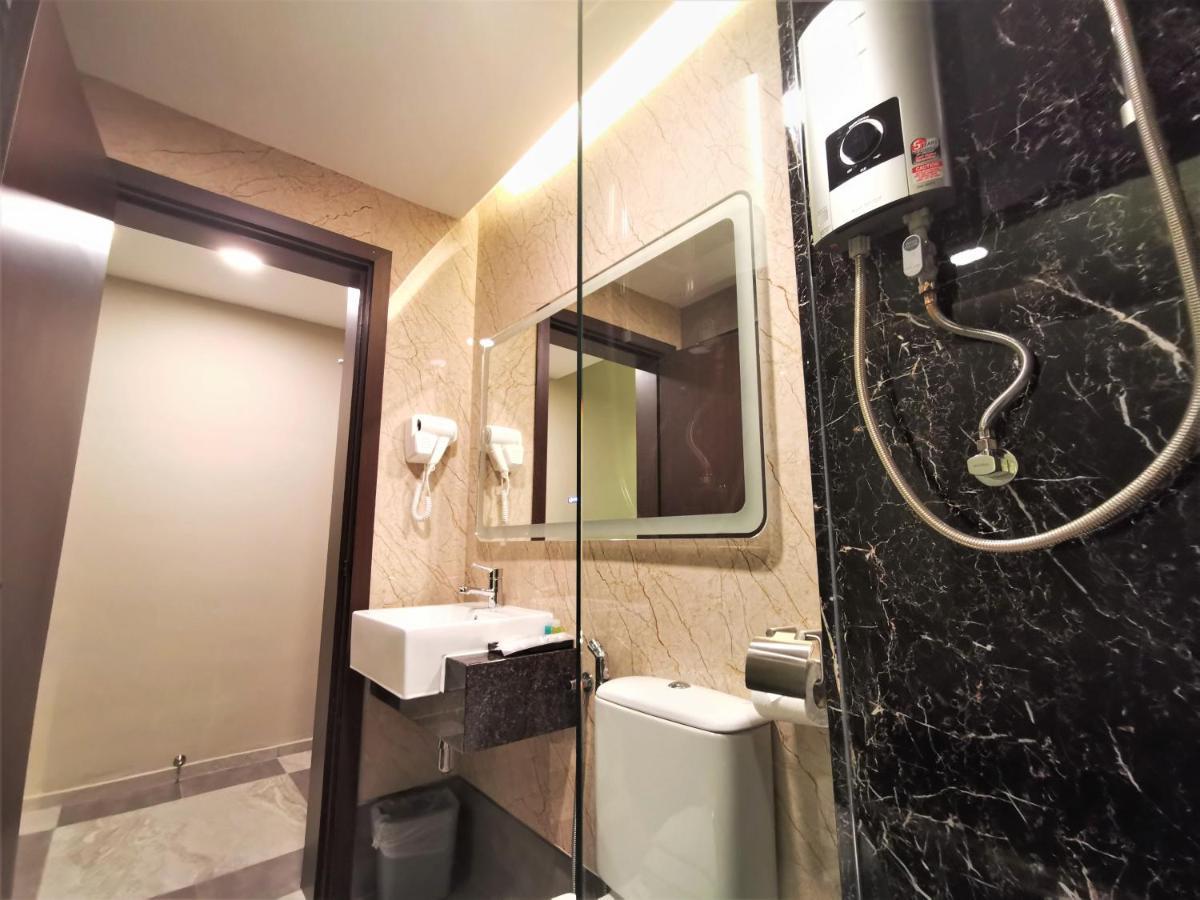 ג'והור בהרו Prestigo Hotel - Johor Bharu מראה חיצוני תמונה