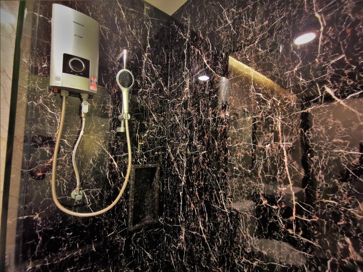 ג'והור בהרו Prestigo Hotel - Johor Bharu מראה חיצוני תמונה