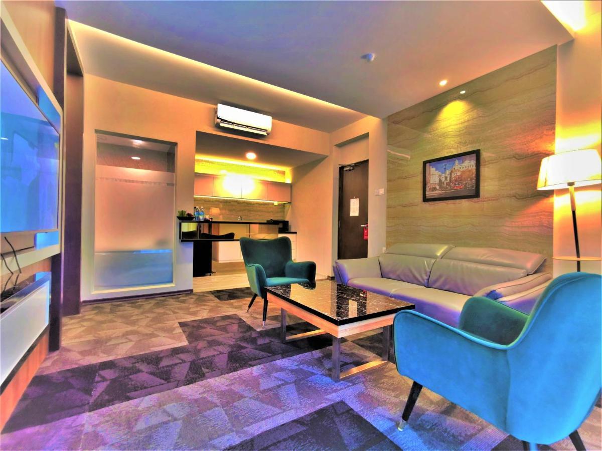 ג'והור בהרו Prestigo Hotel - Johor Bharu מראה חיצוני תמונה