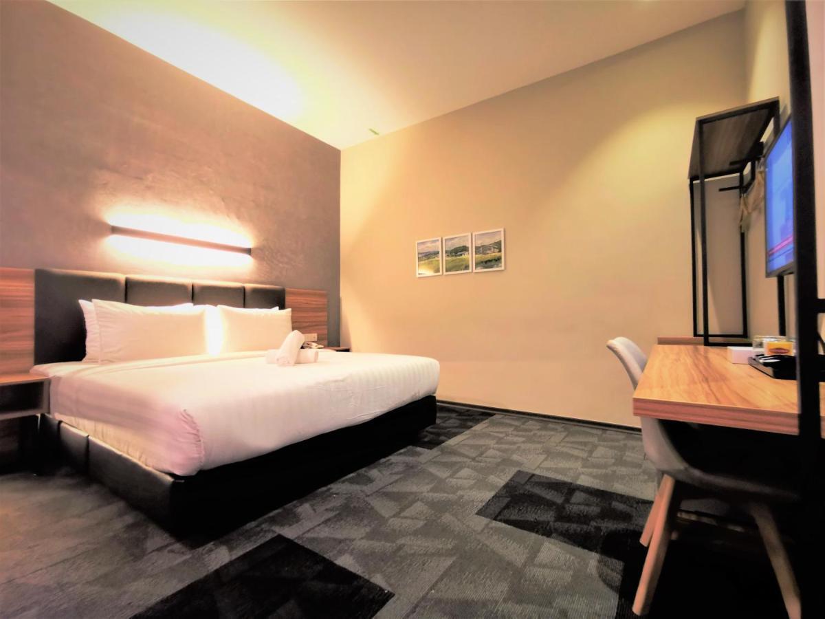 ג'והור בהרו Prestigo Hotel - Johor Bharu מראה חיצוני תמונה