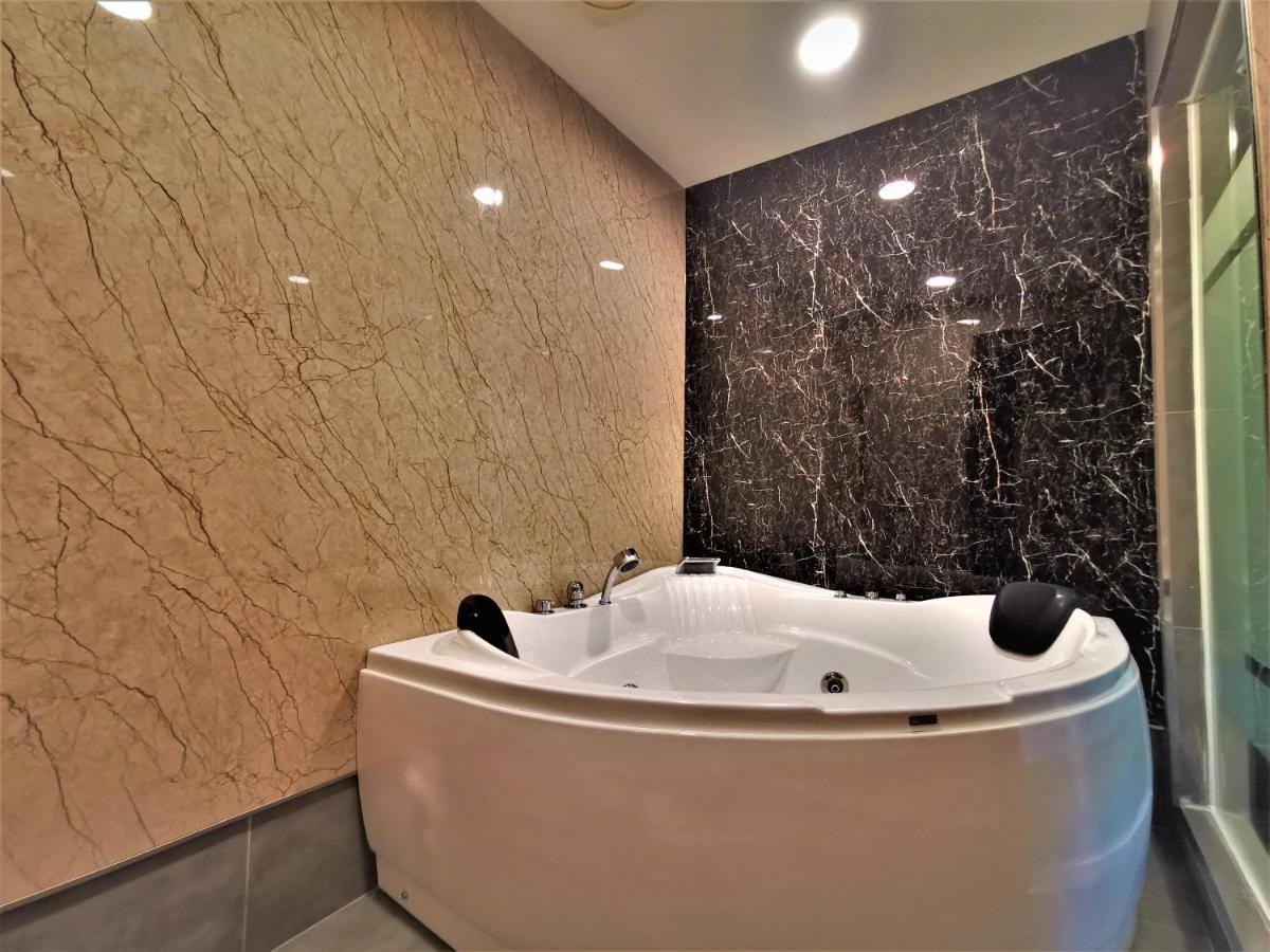 ג'והור בהרו Prestigo Hotel - Johor Bharu מראה חיצוני תמונה