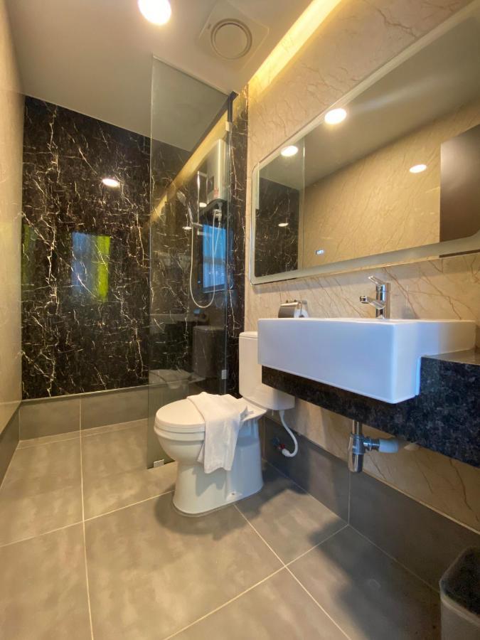 ג'והור בהרו Prestigo Hotel - Johor Bharu מראה חיצוני תמונה