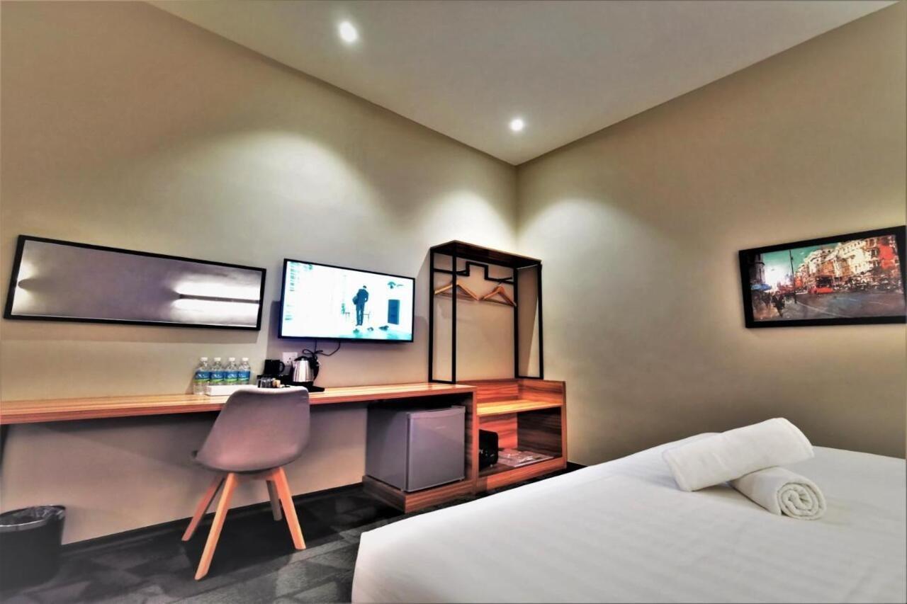 ג'והור בהרו Prestigo Hotel - Johor Bharu מראה חיצוני תמונה