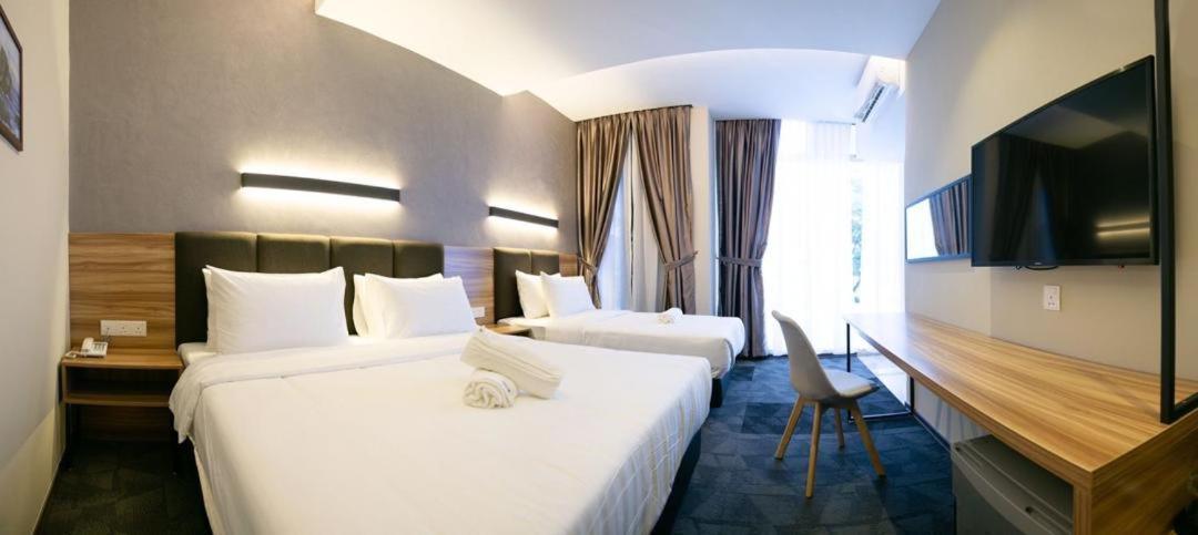 ג'והור בהרו Prestigo Hotel - Johor Bharu מראה חיצוני תמונה