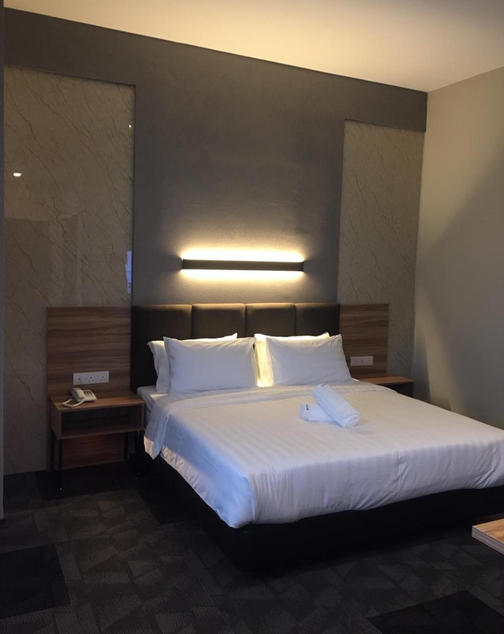 ג'והור בהרו Prestigo Hotel - Johor Bharu מראה חיצוני תמונה
